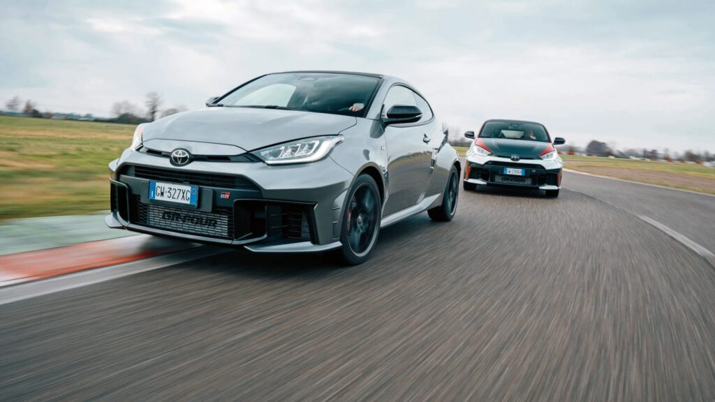 Toyota GR Yaris – Αυτόματο vs χειροκίνητο: Ποιο είναι καλύτερο;