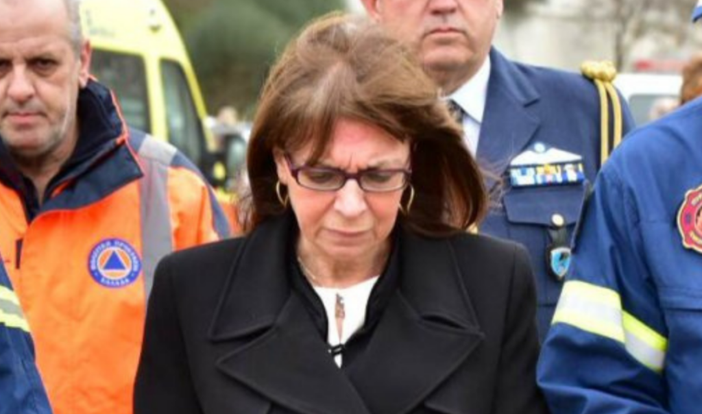 Τέμπη: Η δήλωση της Κατερίνας Σακελλαροπούλου – «Ανοικτά ερωτήματα κλονίζουν την εμπιστοσύνη στους θεσμούς»