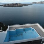 Καθηγητής γεωλογίας: «Κινδυνεύουν τα σπίτια με θέα, στο χείλος της Καλντέρας»