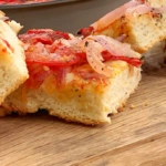 Νηστίσιμη και πεντανόστιμη – Η λαδένια Κιμώλου είναι η καλύτερη πίτα