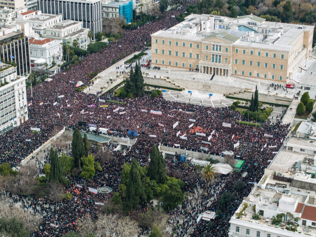 Κυβέρνηση: Σημείο καμπής τα μαζικά συλλαλητήρια