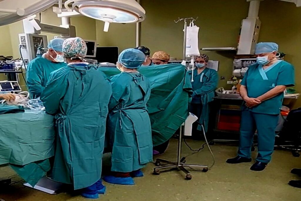 Ηράκλειο: Υποκλίθηκαν οι γιατροί στον 3χρονο Άγγελο – Στο Βερολίνο η καρδιά του [εικόνα]