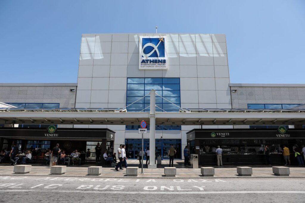 Αεροδρόμιο «Ελ. Βενιζέλος»: «Απογειώθηκε» η επιβατική κίνηση – 15,75 εκατ. επιβάτες διακινήθηκαν το