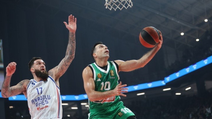 Παναθηναϊκός AKTOR – Εφές 104-89: Οι αφιονισμένοι Ναν και Σλούκας έφεραν τη νίκη
