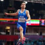 Μίλτος Τεντόγλου: Με άλμα στα 8,17 μ. πέρασε με την πρώτη στον τελικό του Παγκόσμιου Πρωταθλήματος [Βίντεο]