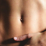 5 tips για να ανακουφιστείς γρήγορα από φούσκωμα στο στομάχι