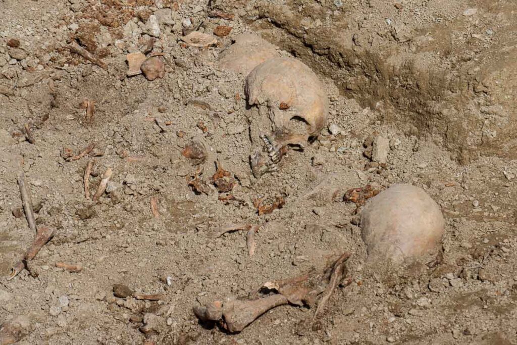 Θεσσαλονίκη: Εντοπίστηκαν ομαδικοί τάφοι από τον εμφύλιο