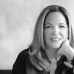 Angie Antonakis: Το άσπρο και το μαύρο είναι πολλά χρώματα