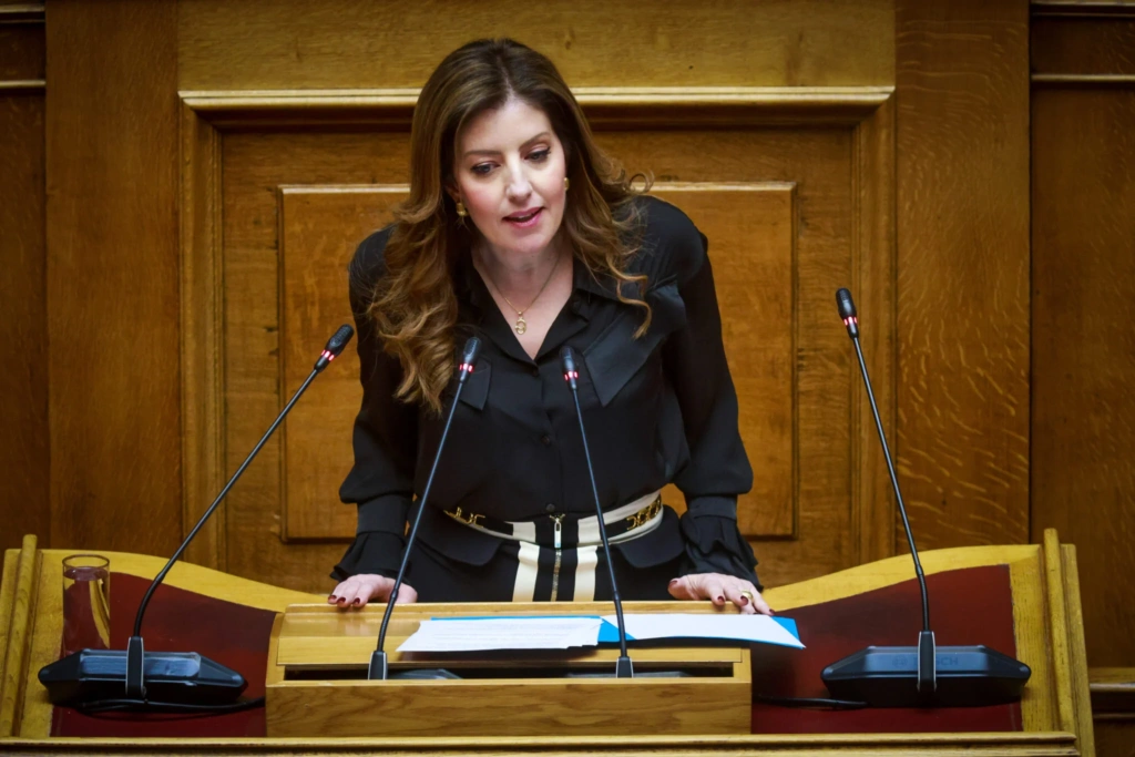 Κωνσταντίνα Καραμπατσώλη: «Οι 3 λόγοι που πρέπει να γίνει αποδεκτό το αίτημα Τριαντόπουλου για την άμεση παραπομπή του στο δικαστικό συμβούλιο»