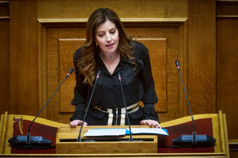 Κωνσταντίνα Καραμπατσώλη: «Οι 3 λόγοι που πρέπει να γίνει αποδεκτό το αίτημα Τριαντόπουλου για την άμεση παραπομπή του στο δικαστικό συμβούλιο»