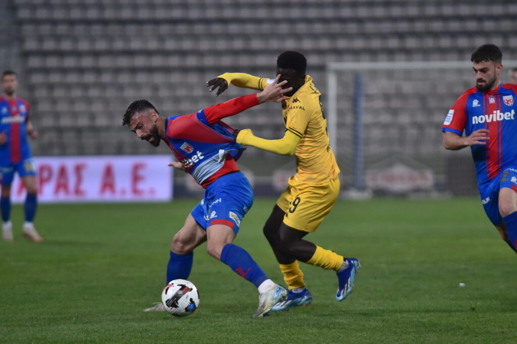 Super League: «Εσβησε» το όνειρο της τετράδας για τον Άρη (1-1 με Βόλο)