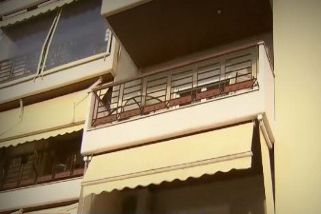 Γυναικοκτονία στη Θεσσαλονίκη: Από ακατάσχετη αιμορραγία πέθανε η 44χρονη που μαχαιρώθηκε από τον σύ
