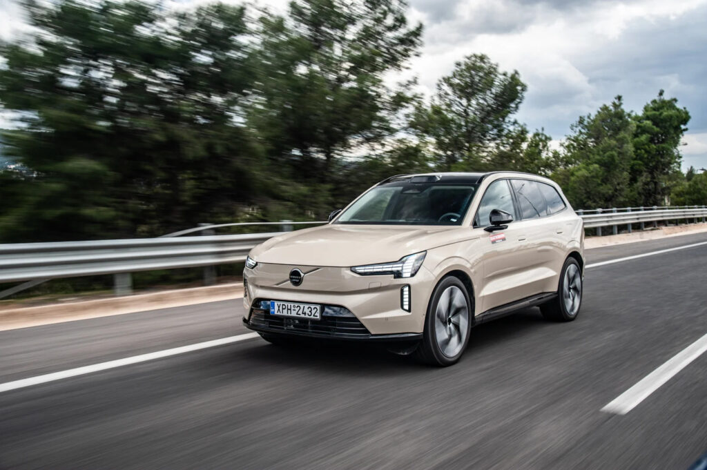 Δοκιμή Volvo EX90: Η τεχνολογική ναυαρχίδα της Volvo