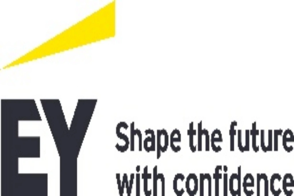 EY: Η αξιοποίηση της AI και άλλες κορυφαίες ευκαιρίες για τις εταιρείες τεχνολογίας το 2025