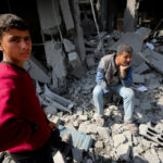 Ο Ερυθρός Σταυρός προειδοποιεί κατά της εκκένωσης της Γάζας – Το Ισραήλ εντείνει την πολιορκία