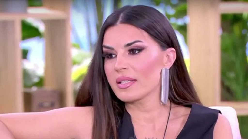 Χριστίνα Κολέτσα: «Αυτή η άμβλωση που έκανα ήταν σαν το τέλος της μητρότητας – Ο σύντροφός μου φρίκαρε»