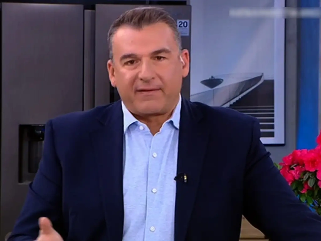 Γιώργος Λιάγκας: Κόντρα με την Μεσσαροπούλου για τη συνέντευξη Οικονομόπουλου – «Υπαινίχθηκε ότι υπήρχαν φήμες για κακοποιητικές συμπεριφορές;»