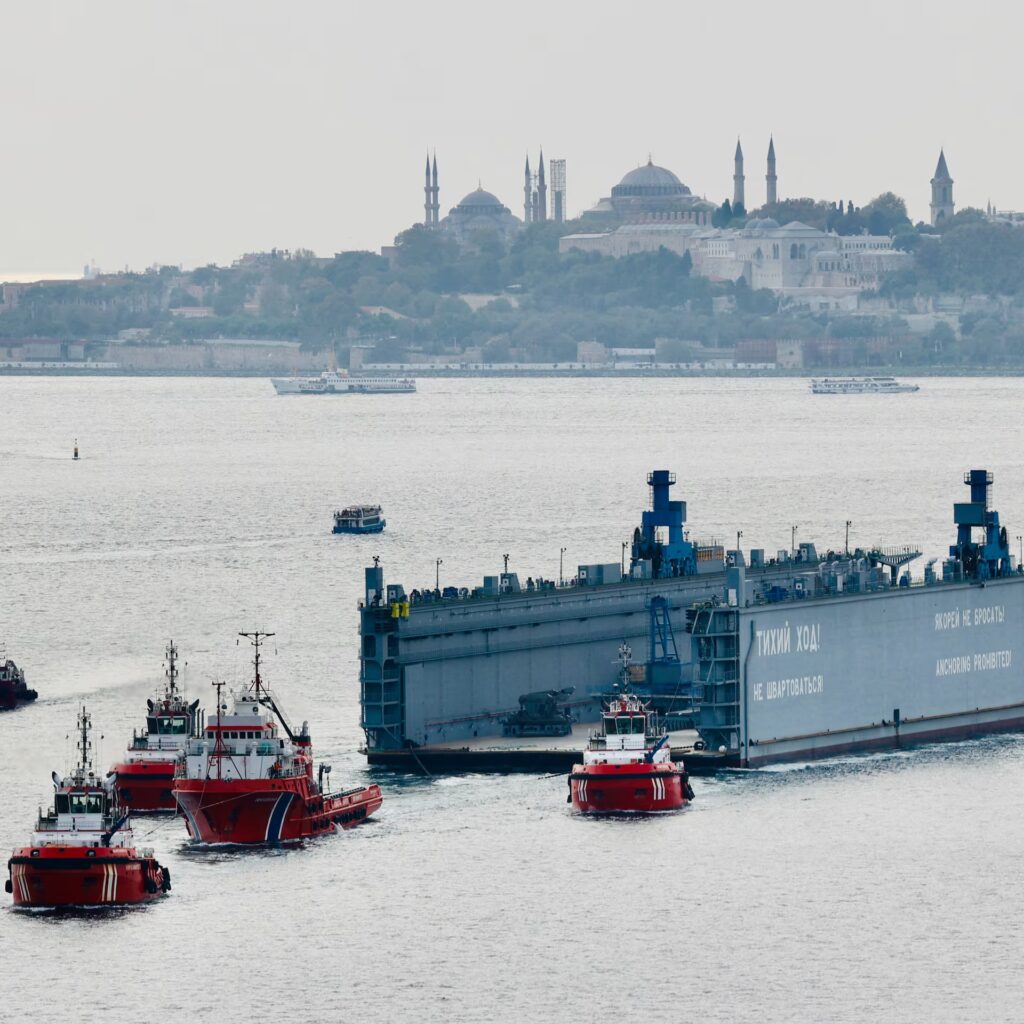 Ρωσία: Ζητά την άρση δυτικών κυρώσεων στη ναυσιπλοΐα πριν την κατάπαυση του πυρός στην Ουκρανία