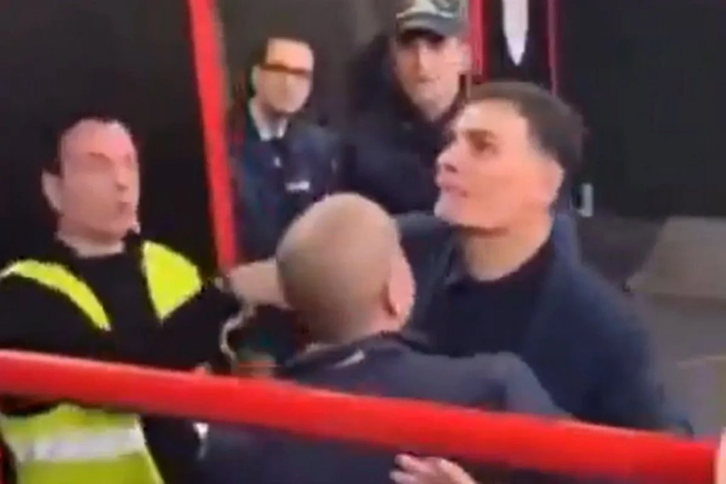 Ολυμπιακός – Μονακό: Προσήχθη και κρατήθηκε προσωρινά ο φίλαθλος που έβρισε τον Μπαρτζώκα