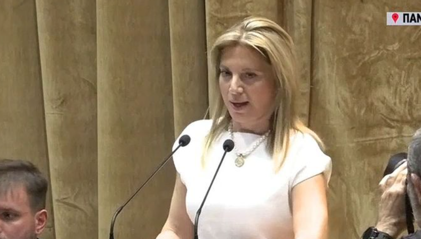 Μαρία Καρυστιανού: Η ομιλία της για τη μνήμη των 57 θυμάτων των Τεμπών – «Μας περνάνε για ηλίθιους – Ζούμε τη μεγαλύτερη υγιή αντίδραση των Ελλήνων για αλήθεια» [βίντεο]