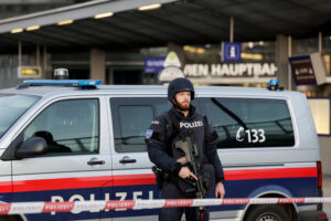 Ρώμη: 13χρονος μαθητής μαχαίρωσε καθηγήτρια – Ήθελε να μεταδώσει live την επίθεση στο Telegram