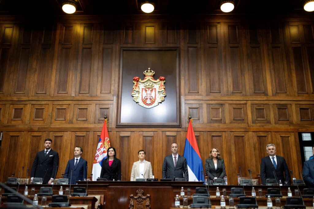 Παραιτήθηκε ο πρωθυπουργός της Σερβίας Μίλος Βούτσεβιτς