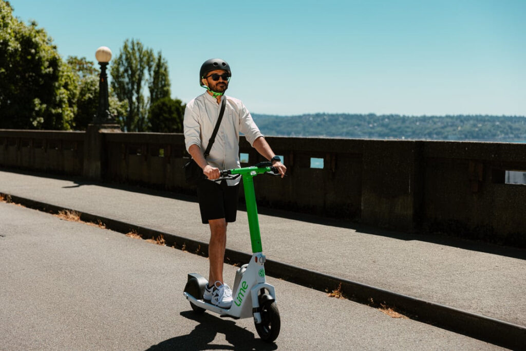 Το νέο ηλεκτρικό πατίνι της Lime, GEN4.1 E-Scooter, έρχεται στην Ελλάδα