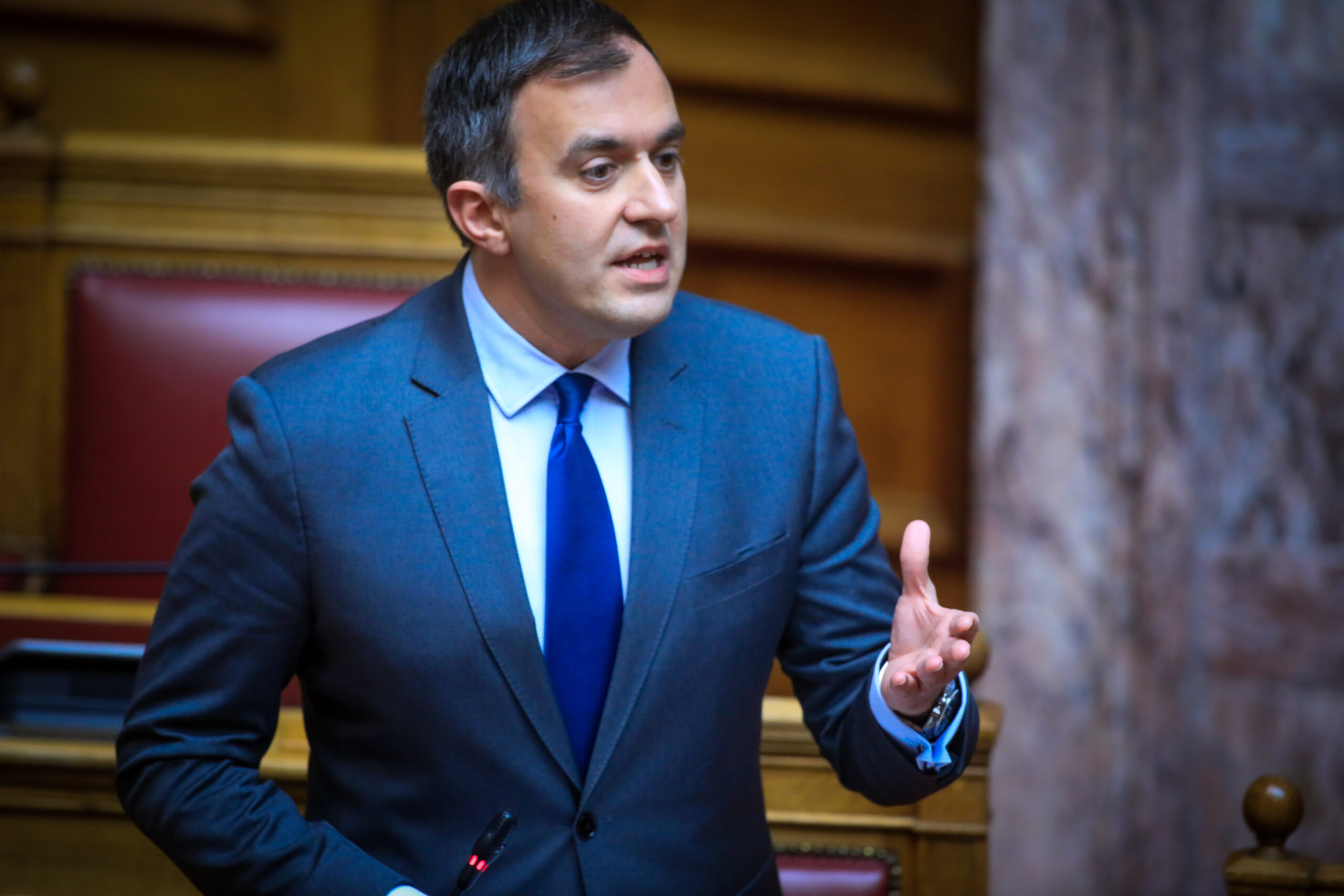 Χατζηβασιλείου: Οι επίδοξοι πρωθυπουργοί να απαντήσουν, με ποιους και πώς θα κυβερνήσουν τη χώρα
