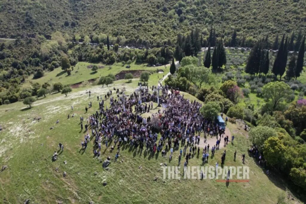 Μαγνησία: Συγκίνηση στην αναπαράσταση της Αποκαθήλωσης στην Παναγία Ξενιά