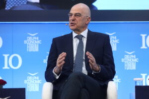 Δένδιας: Συζητάμε την απόκτηση των ιταλικών φρεγατών Fremm