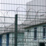 Φυλακές Αλικαρνασσού: Γλέντια με αλκοόλ και ακριβά ψάρια έστηναν οι προφυλακισμένοι Καργάκηδες – Γιατί αποφασίστηκε η μεταγωγή