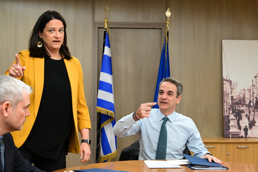 Μητσοτάκης από Υπ. Εργασίας: Στηρίζουμε το διαθέσιμο εισόδημα όλων των πολιτών – Πρώτη ημέρα ε