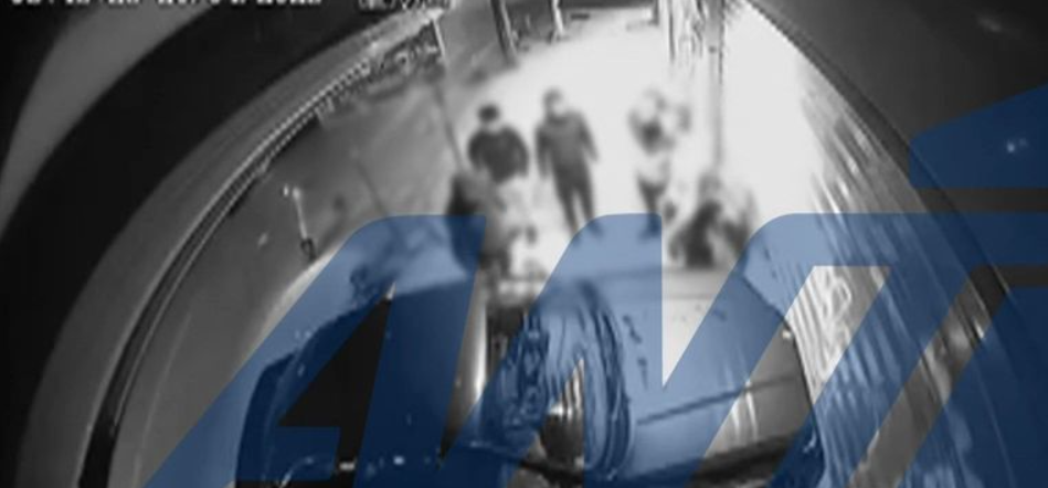 Τροχαίο στη Θεσσαλονίκη: 25χρονος καρφώθηκε σε κατάστημα με το Ι.Χ – Ήταν υπό την επήρεια αλκοόλ
