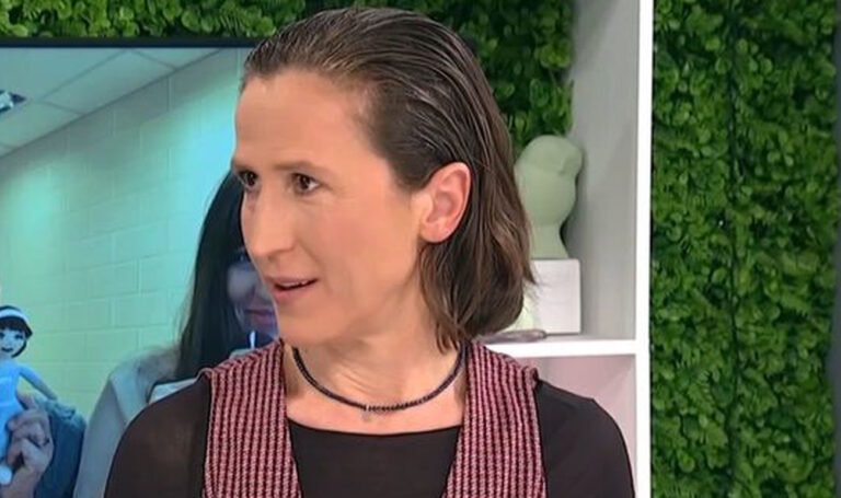 Γιούλη Τσαγκαράκη: «Στην πρώτη ανάγνωση για τις «Σέρρες» ψάχναμε τον Πάνο Νάτση»