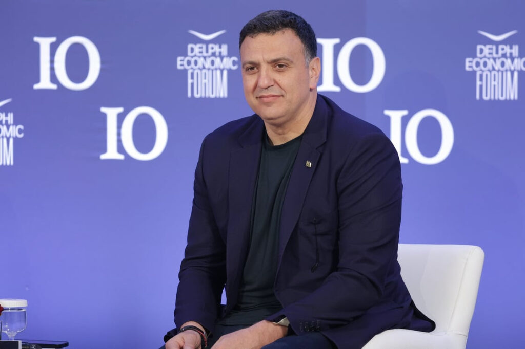 Βασίλης Κικίλιας: Στήριξη στην αγορά υπέρ των πολιτών η μείωση των λιμενικών τελών