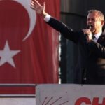 Τουρκία: Εισαγγελική έρευνα εις βάρος του προέδρου του CHP Οζγκιούρ Οζέλ