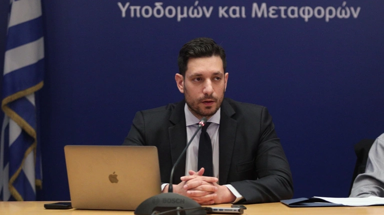 Κυρανάκης: Έρχονται σοβαρές αλλαγές στην κυκλοφορία – Στο «τραπέζι» η απαγόρευση βαρέων οχημάτων στον Κηφισό από τις 7:00 έως τις 10:00