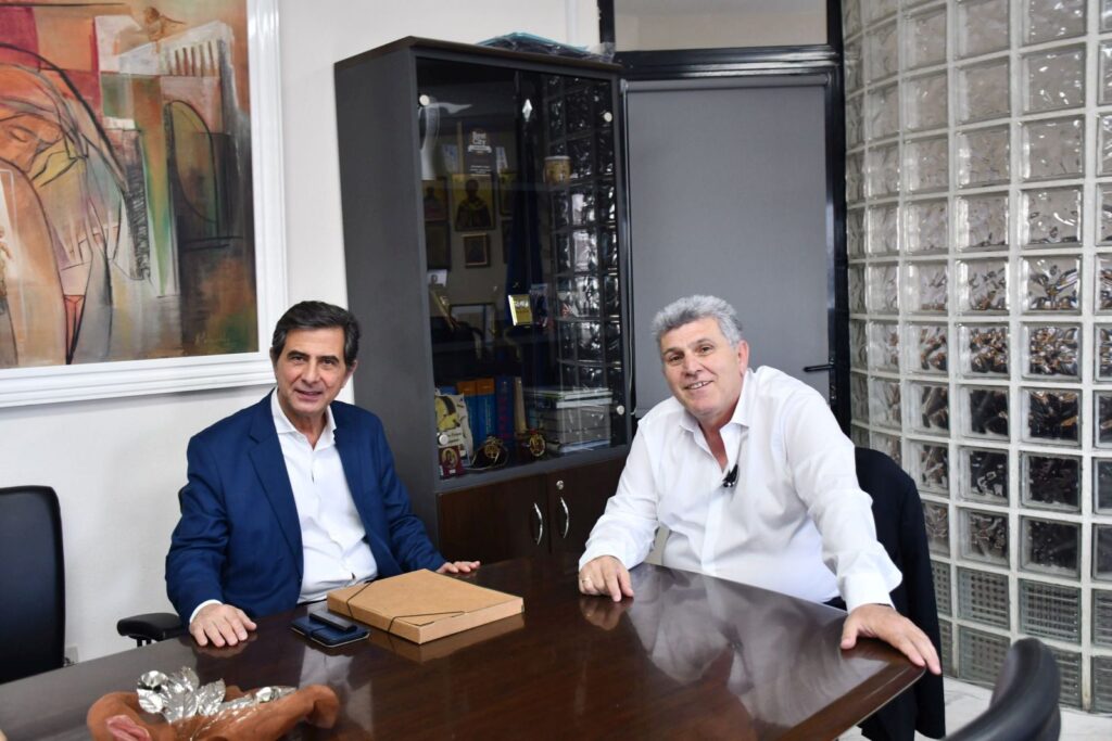 Τα προβλήματα του Δήμου Κορδελιού – Ευόσμου παρουσίασε στον υφυπουργό Εσωτερικών, Κώστα Γκιουλέκα, ο δήμαρχος, Λευτέρης Αλεξανδρίδης