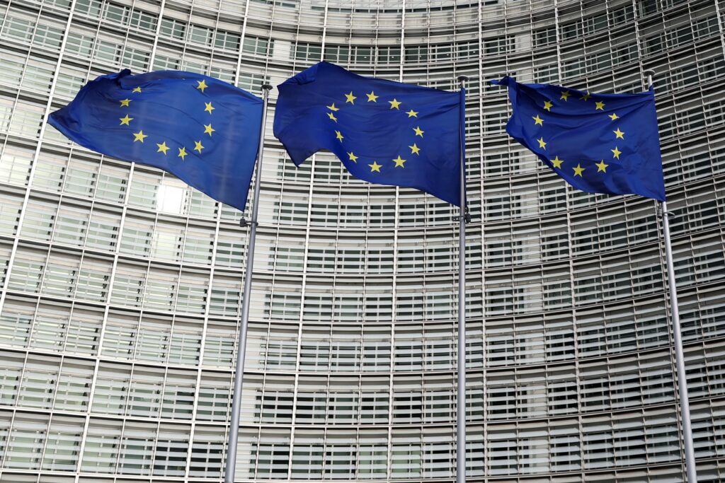 Σε πανικό η Κύπρος: Κινδυνεύει με πρόστιμα από την Ε.Ε. μετά από καθυστέρηση 12 ετών – Τι έχει συμβεί