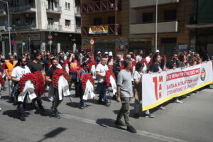 Θεσσαλονίκη: Ολοκληρώθηκαν οι πορείες για την Πρωτομαγιά- Άνοιξαν δρόμοι και μετρό