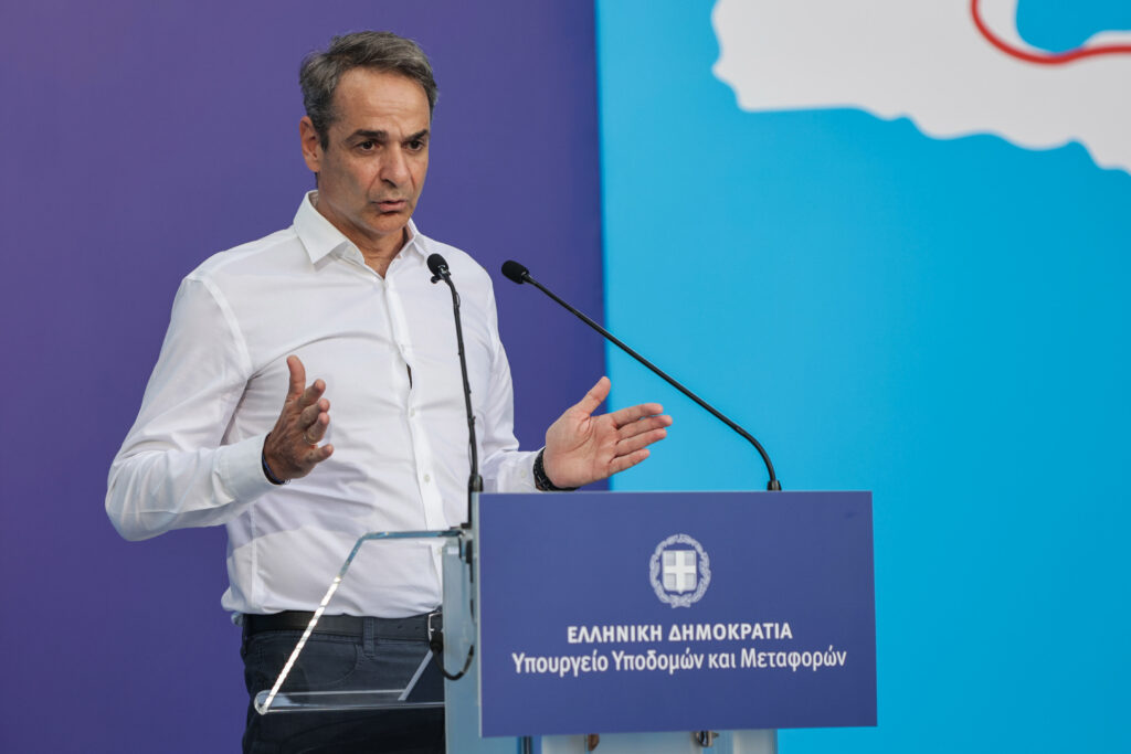 Μητσοτάκης για ΒΟΑΚ: Σπουδαία μέρα για την Κρήτη – Έπεσαν οι υπογραφές για τα 157χλμ. από Ηράκ