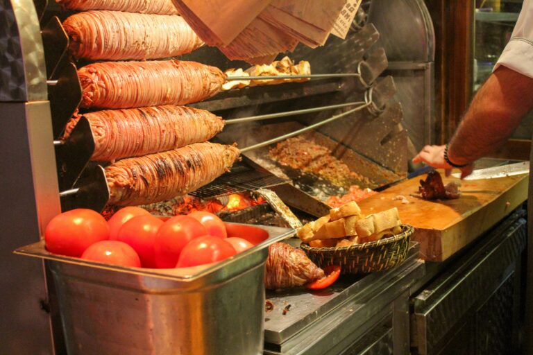 Taste Atlas: Ελληνικό κοκορέτσι ή τουρκικό kokorec; Ποιο βρέθηκε πιο ψηλά στη λίστα