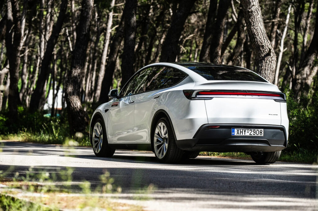 Δοκιμή Tesla Model Y Long Range AWD: Ακόμα πιο… κορυφαίο