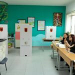 Εκλογές στην Αλβανία: Έκλεισαν οι κάλπες – Ο λόγος για τη χαμηλή συμμετοχή σε συγκεκριμένη Περιφέρεια