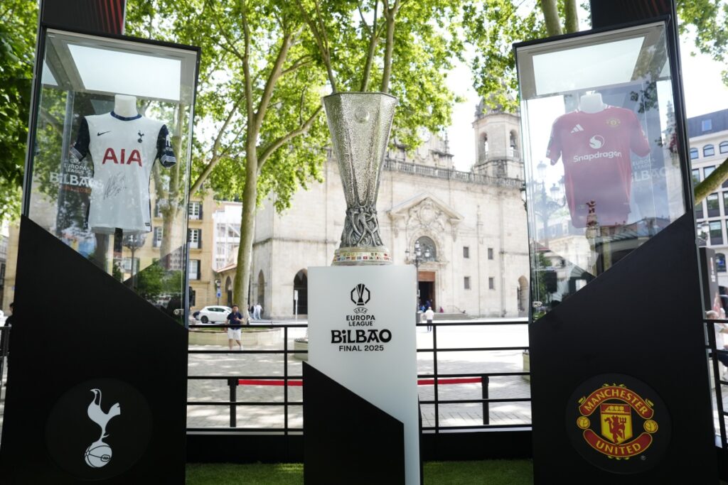 Europa League: Η ώρα και το κανάλι του τελικού μεταξύ Τότεναμ και Μάντσεστερ Γιουνάιτεντ