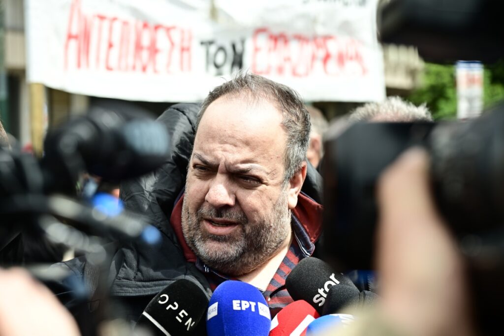 Κώστας Γεννηδούνιας