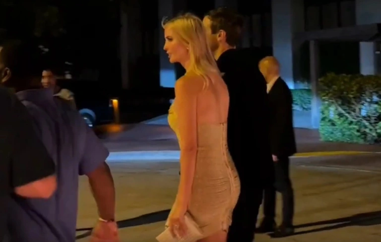 Ιβάνκα Τραμπ: Η στιγμή που ο σωματοφύλακας της σπρώχνει και εκσφενδονίζει άνδρα που την πλησίασε