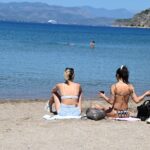 Pre-beach ρουτίνα: Τι να κάνεις πριν πας για μπάνιο για να είσαι άνετη και προετοιμασμένη