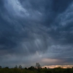 Καιρός: Ισχυρές βροχές και καταιγίδες από σήμερα έως την Δευτέρα