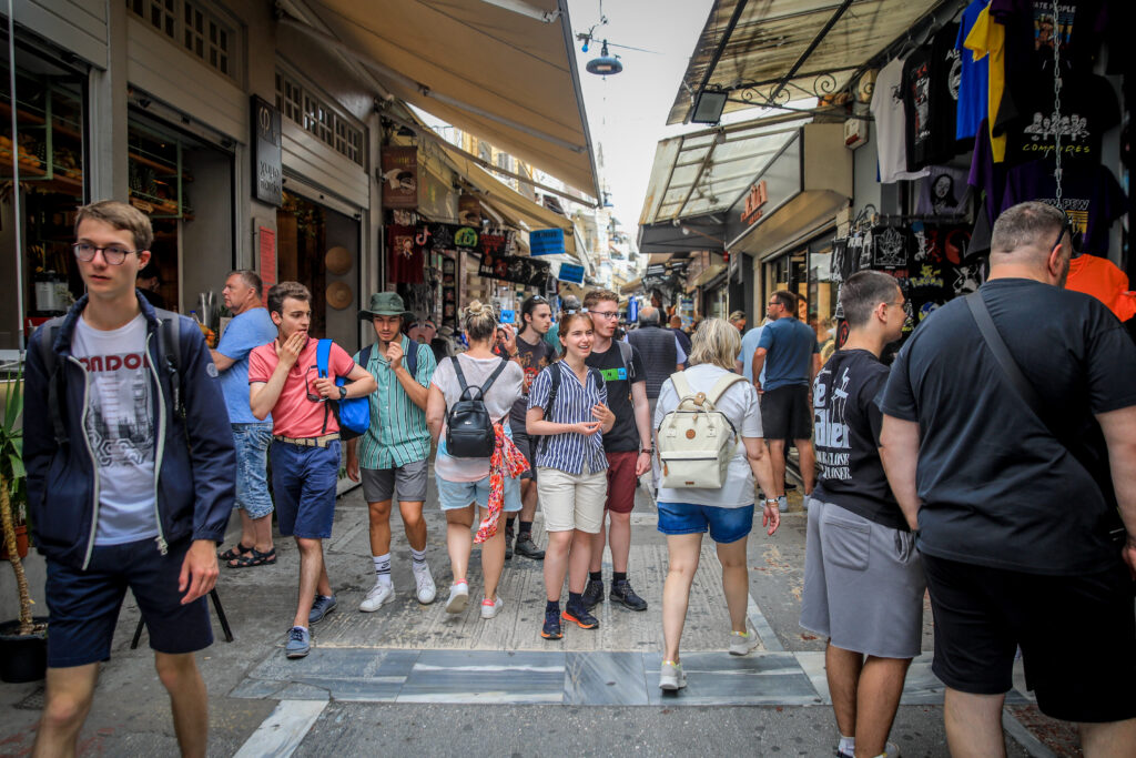 Θερινές εκπτώσεις Κυριακή ανοιχτά Νέα Αρχή κατά της Ακρίβειας: Πώς θα οργανωθεί και τι αρμοδιότητες θα έχει